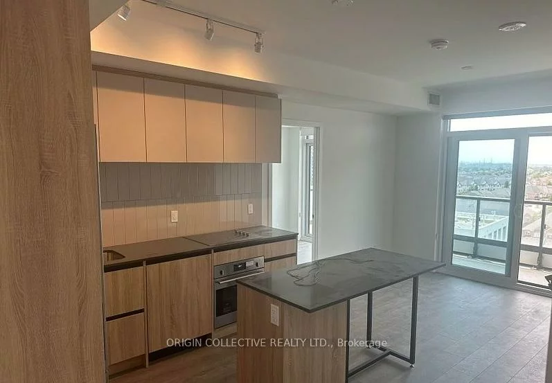7950, Bathurst St B1001, Beverley Glen, Vaughan