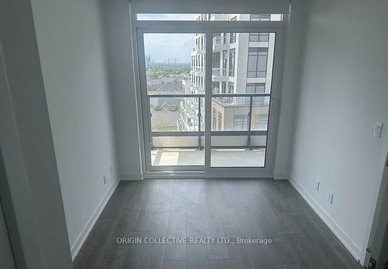 7950, Bathurst St B1001, Beverley Glen, Vaughan