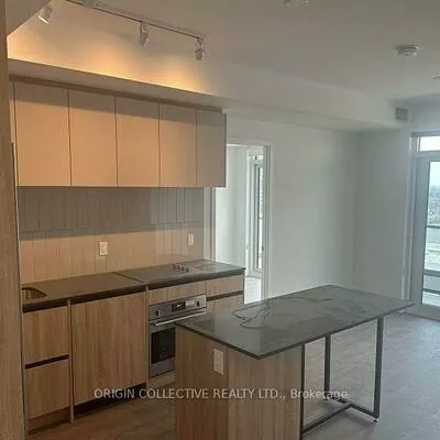 7950, Bathurst St B1001, Beverley Glen, Vaughan