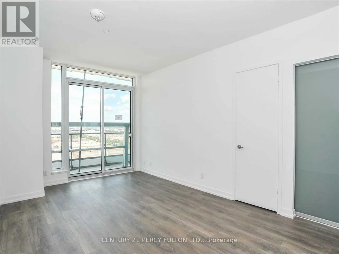 898, Portage, Vaughan Corporate Centre, Vaughan