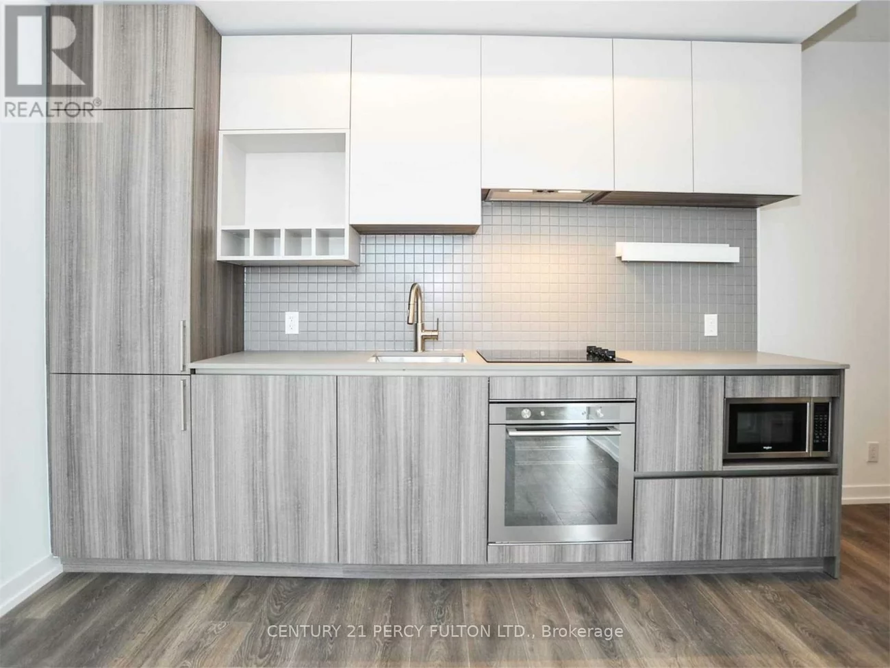 898, Portage, Vaughan Corporate Centre, Vaughan