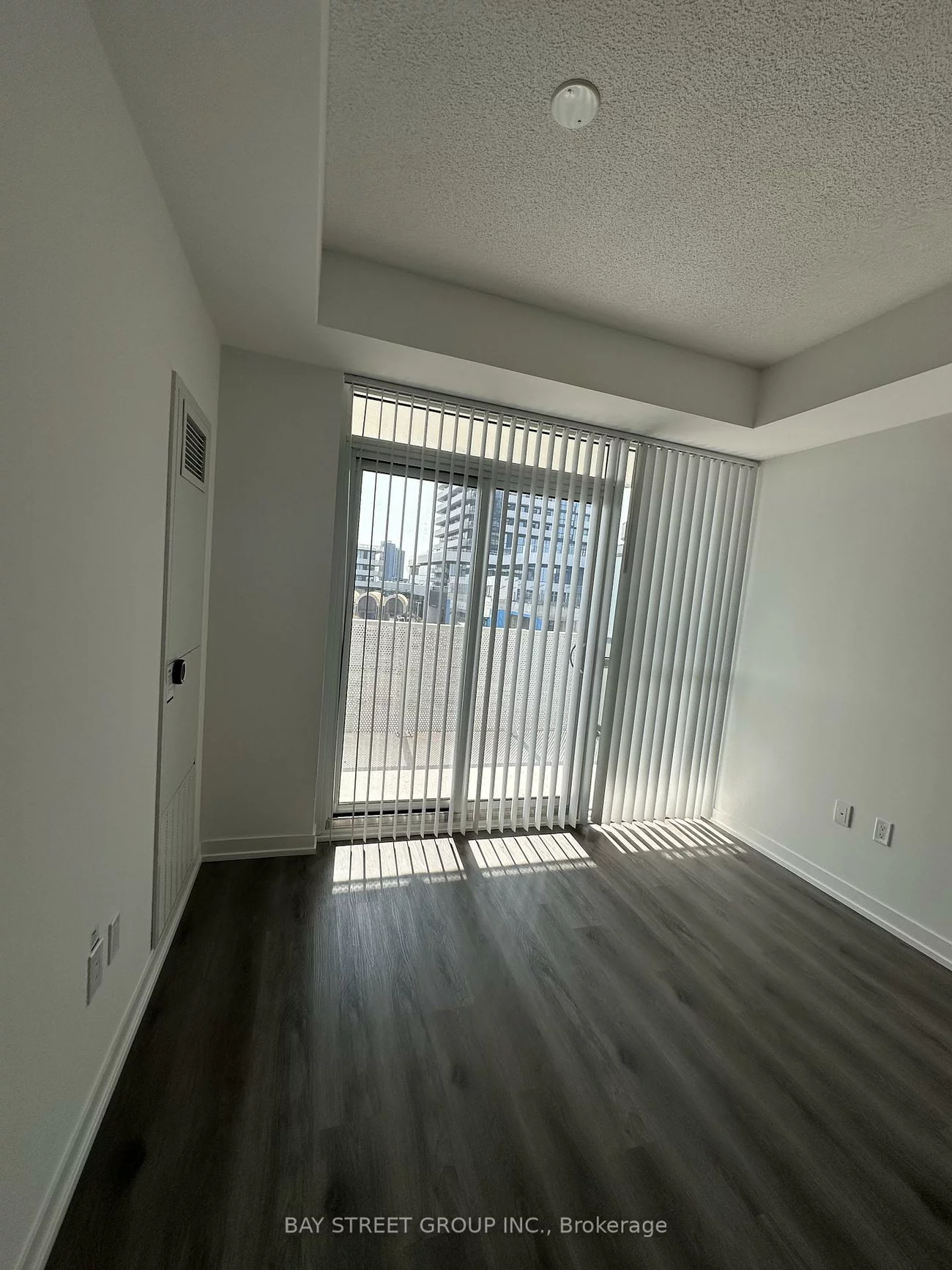 28, Interchange, Vaughan Corporate Centre, Vaughan