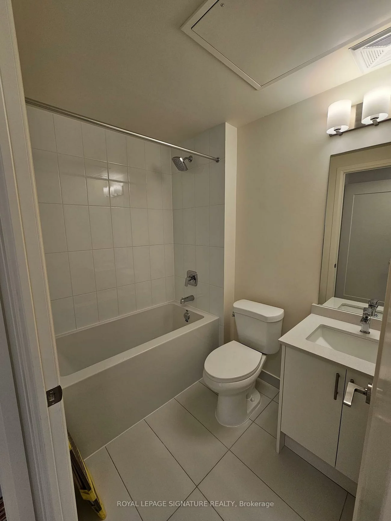 27, Korda, Vellore Village, Vaughan