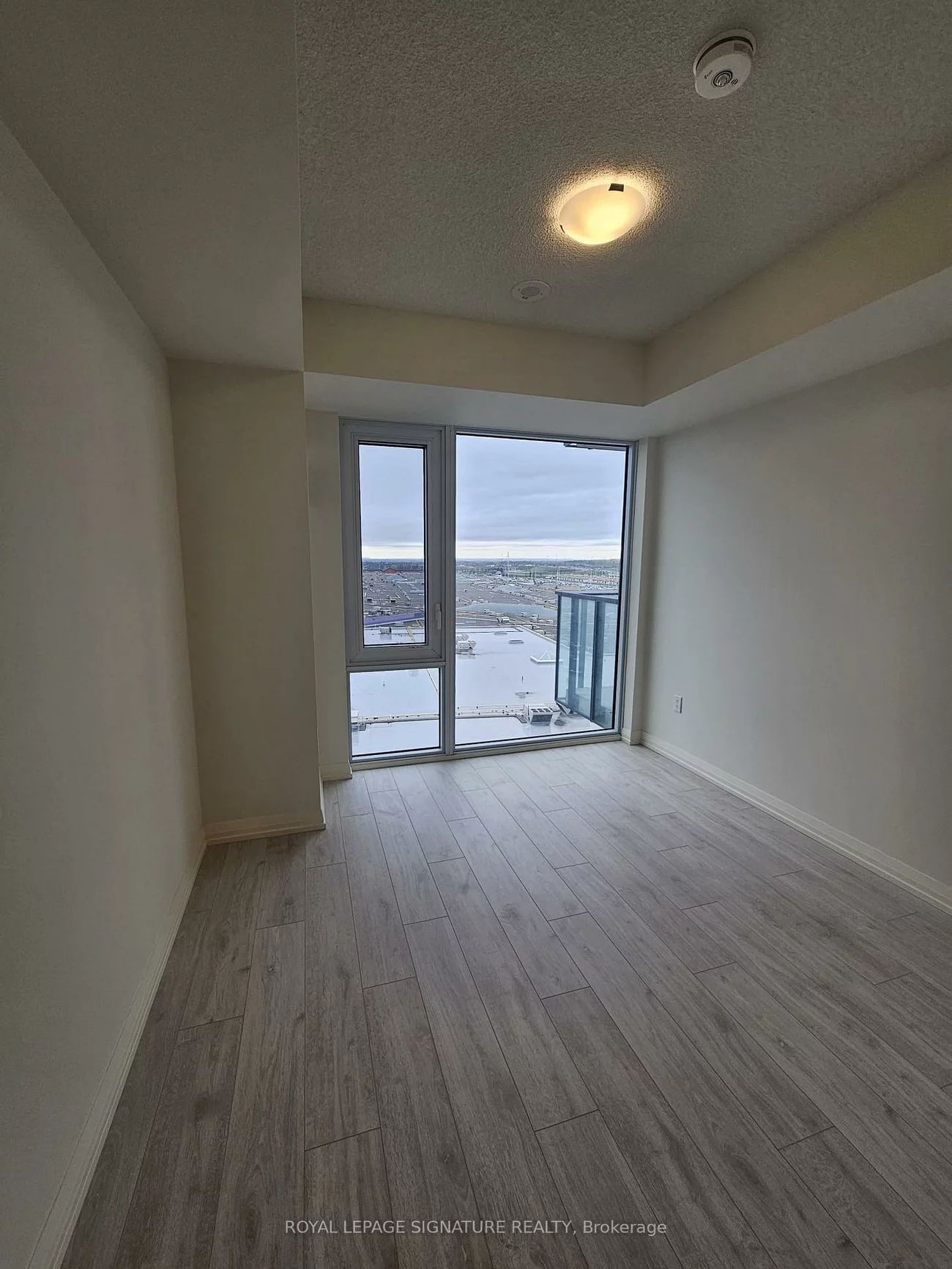 27, Korda, Vellore Village, Vaughan