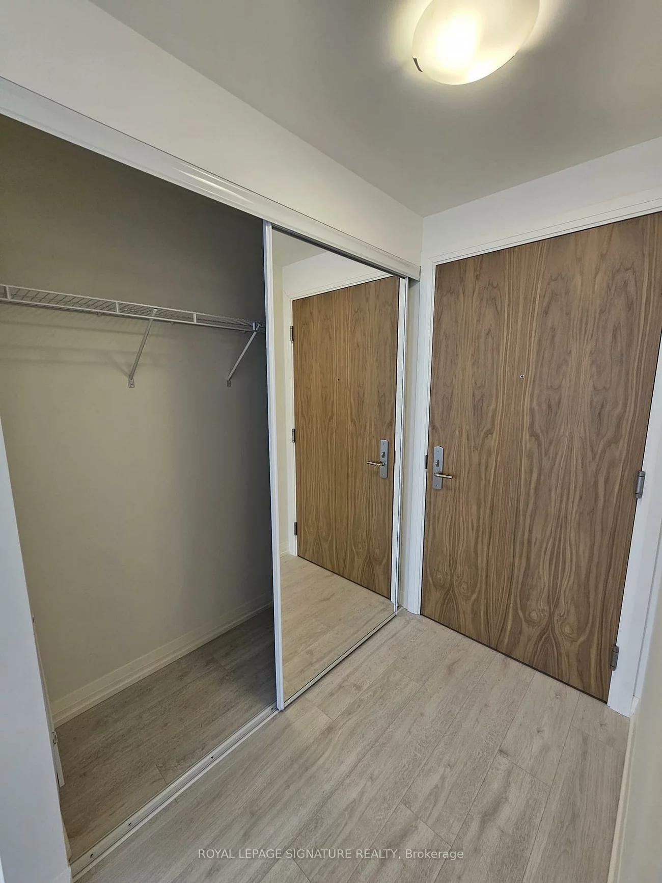 27, Korda, Vellore Village, Vaughan