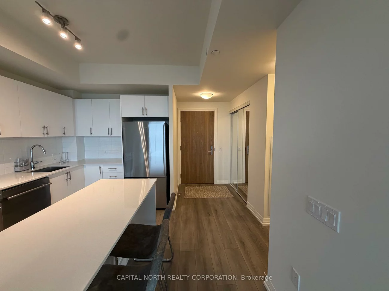 27, Korda, Vellore Village, Vaughan