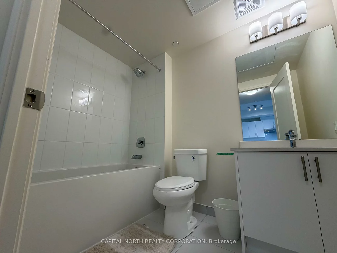 27, Korda, Vellore Village, Vaughan