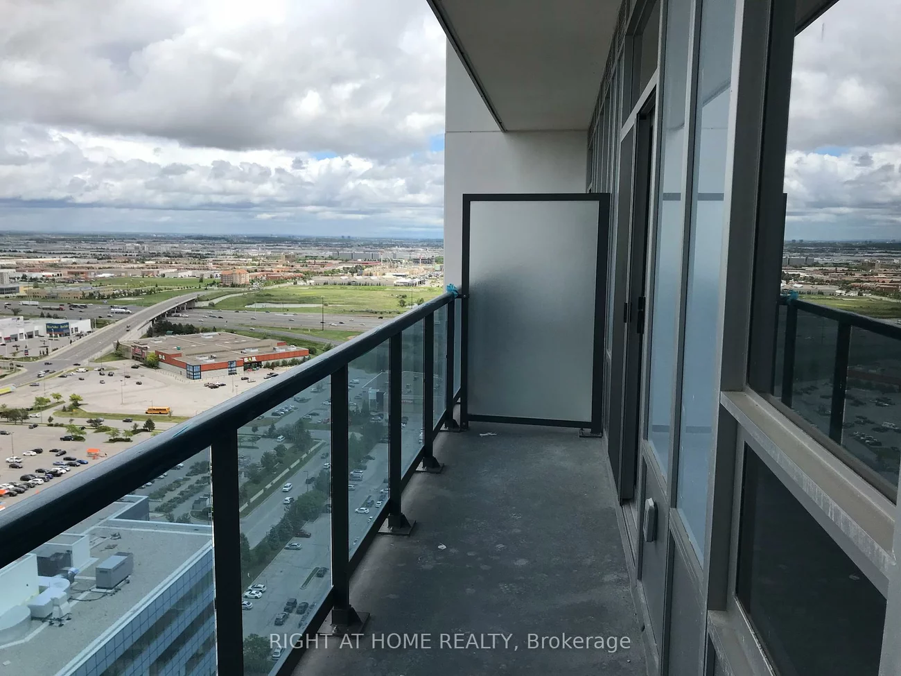 3700, Highway 7, Vaughan Corporate Centre, Vaughan
