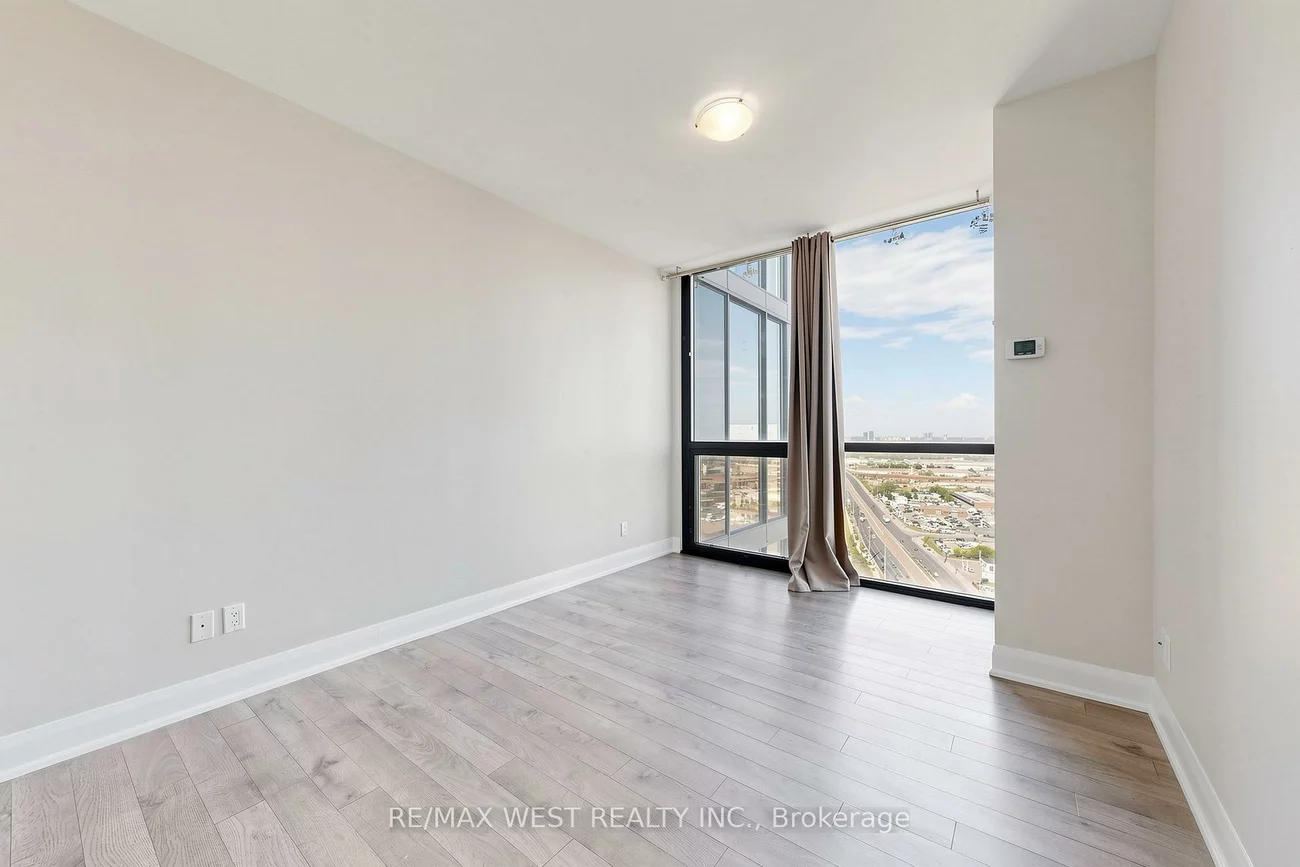 2900, Highway 7, Concord, Vaughan