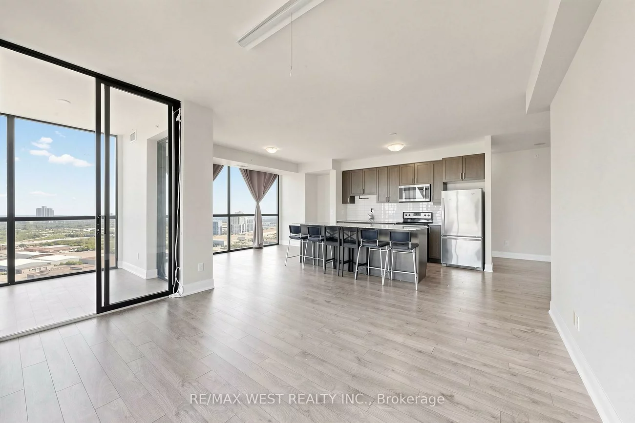 2900, Highway 7, Concord, Vaughan