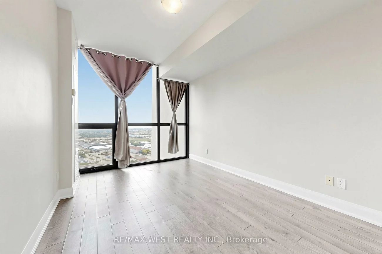 2900, Highway 7, Concord, Vaughan