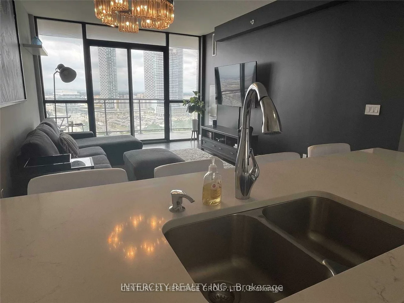 2910, Highway 7, Concord, Vaughan