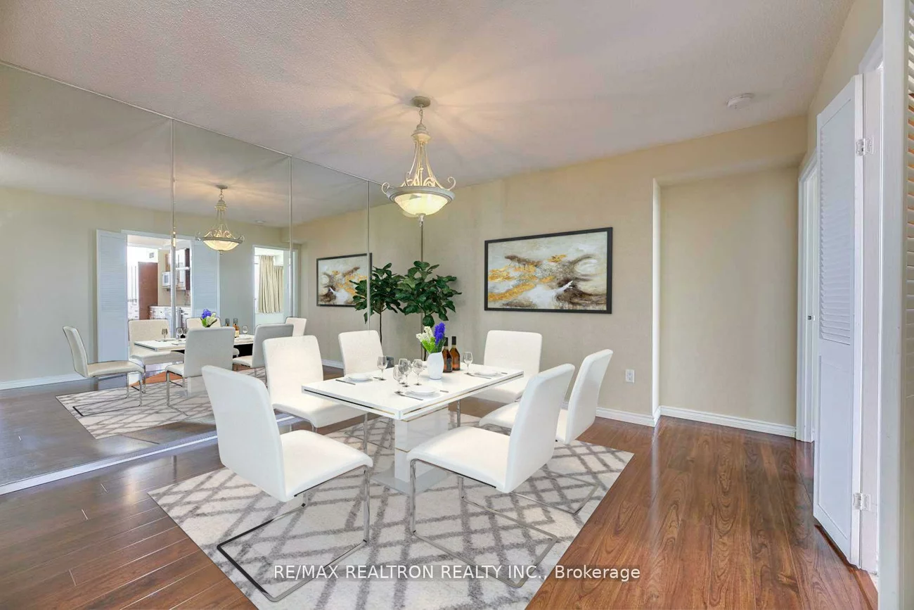 7460, Bathurst, Brownridge, Vaughan