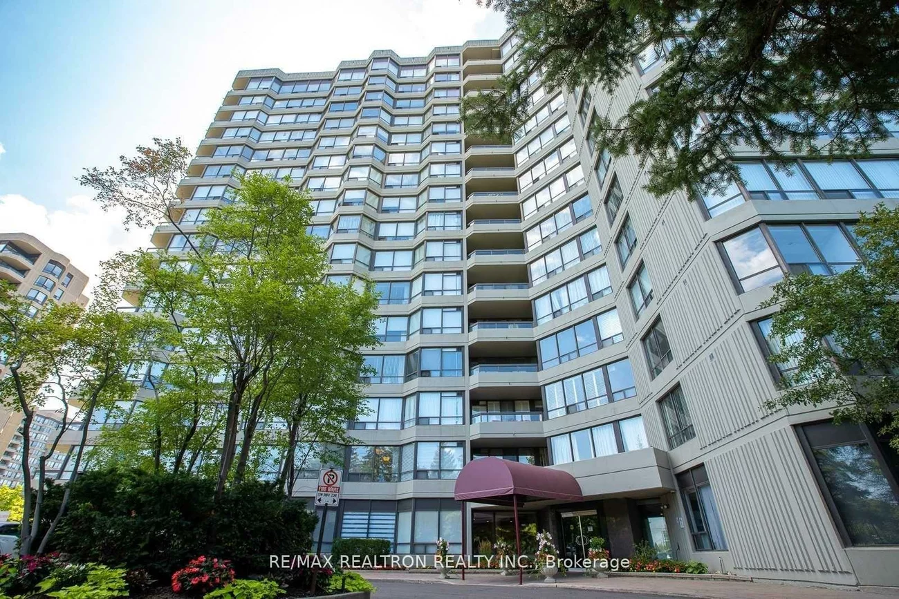 7460, Bathurst, Brownridge, Vaughan