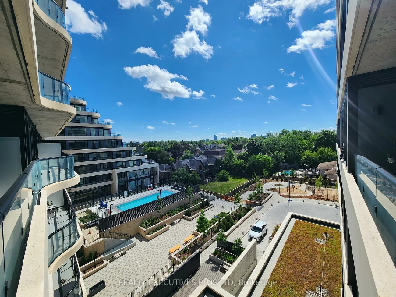 8188, Yonge, Uplands, Vaughan