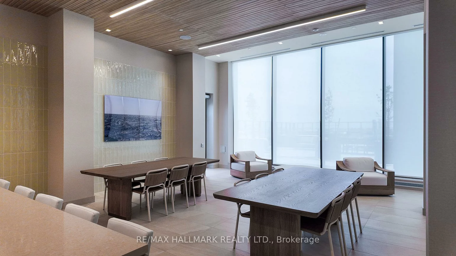 8960, Jane, Vellore Village, Vaughan
