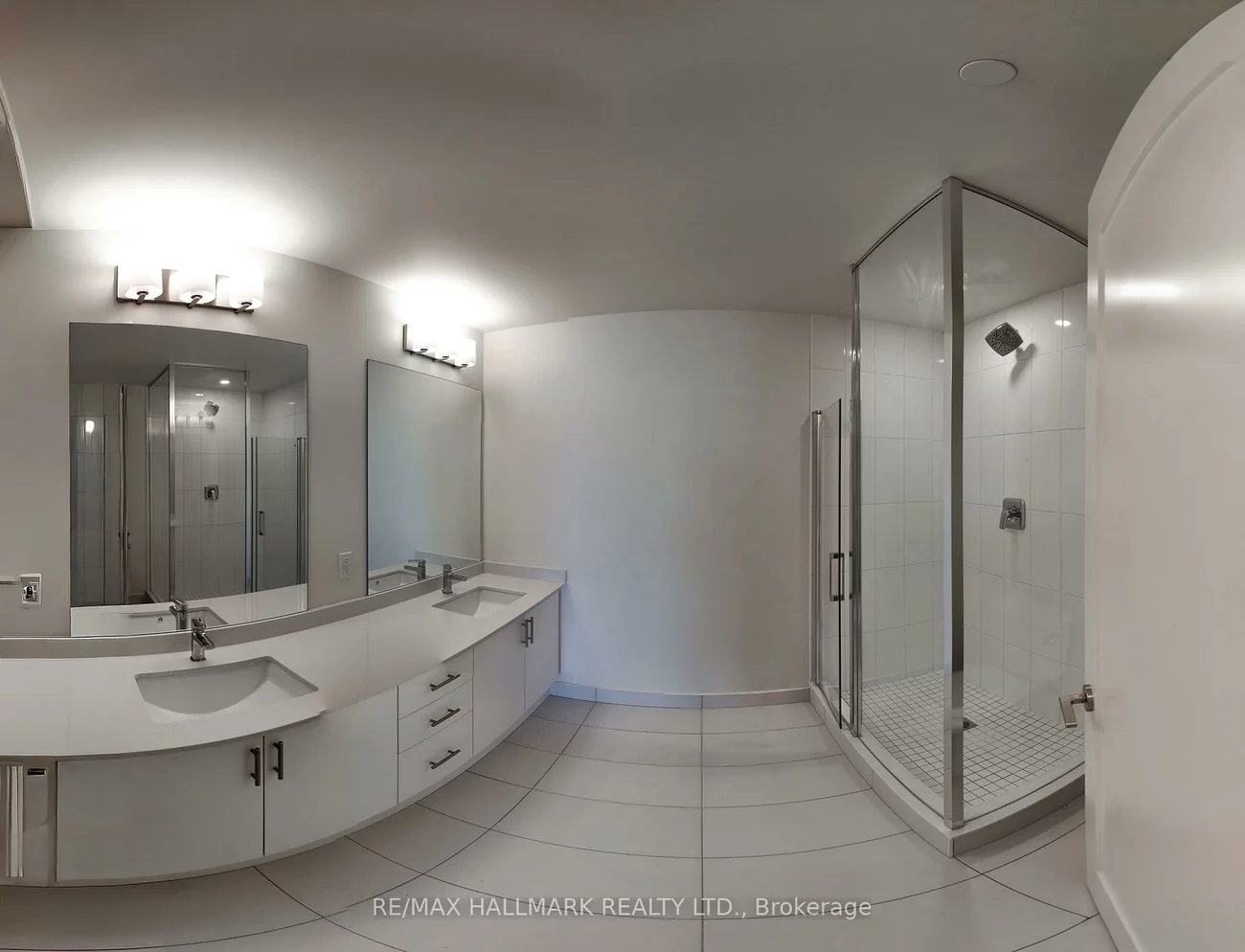 8960, Jane, Vellore Village, Vaughan