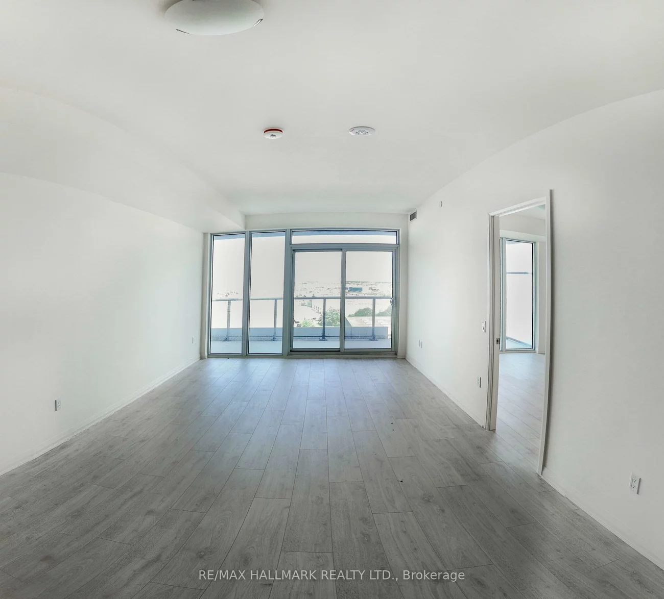 8960, Jane, Vellore Village, Vaughan
