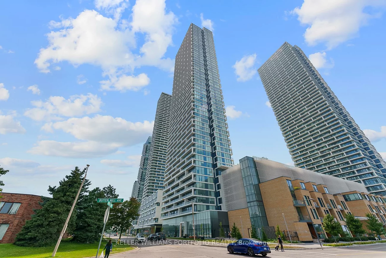 898, Portage, Vaughan Corporate Centre, Vaughan