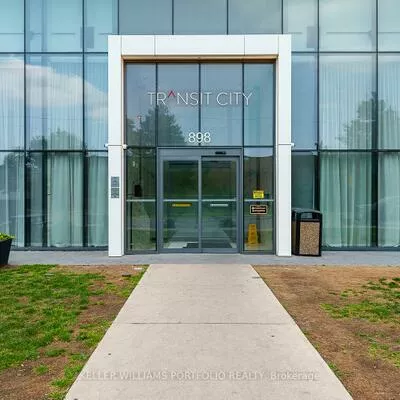 898, Portage, Vaughan Corporate Centre, Vaughan