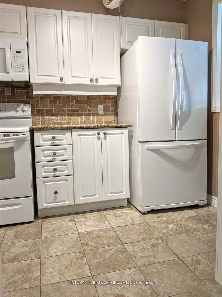 151, Townsgate, Crestwood-Springfarm-Yorkhill, Vaughan