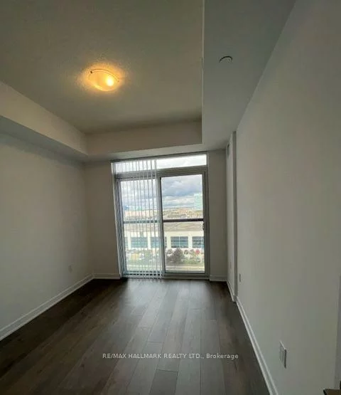 60, Honeycrisp, Vaughan Corporate Centre, Vaughan