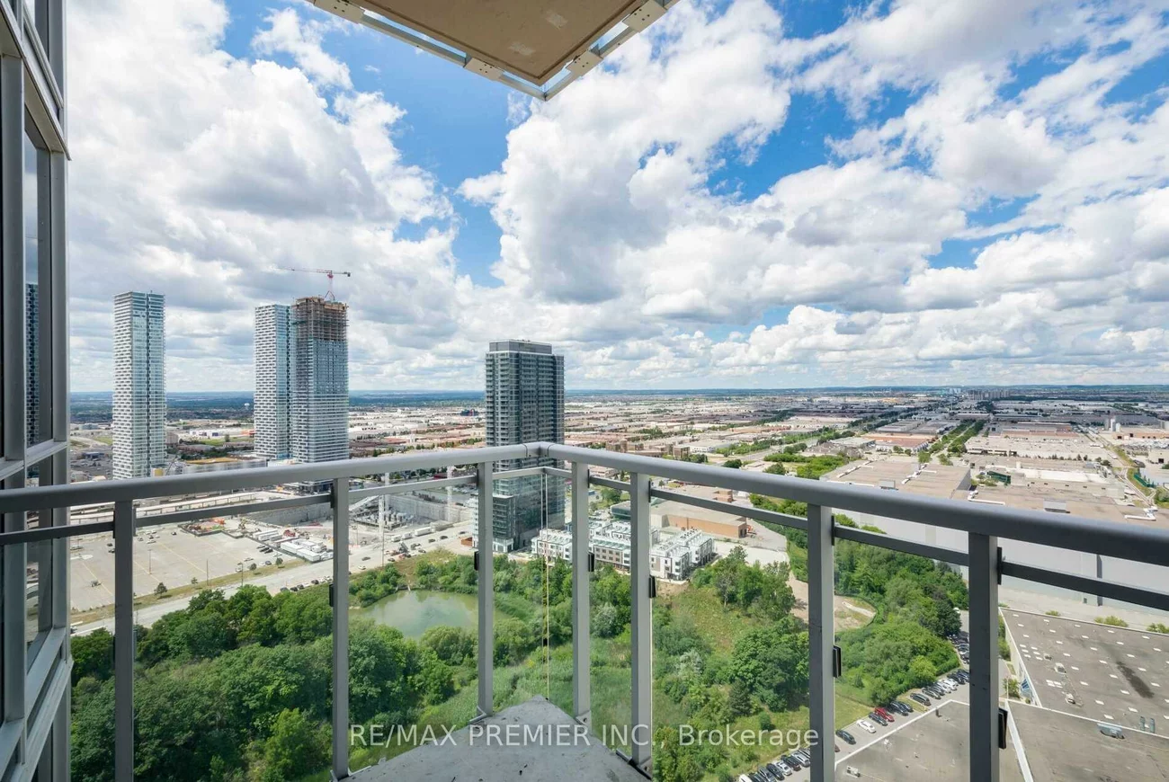 2908, Highway 7, Concord, Vaughan