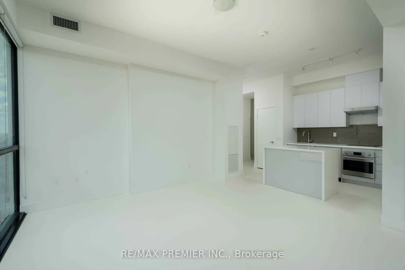 2908, Highway 7, Concord, Vaughan