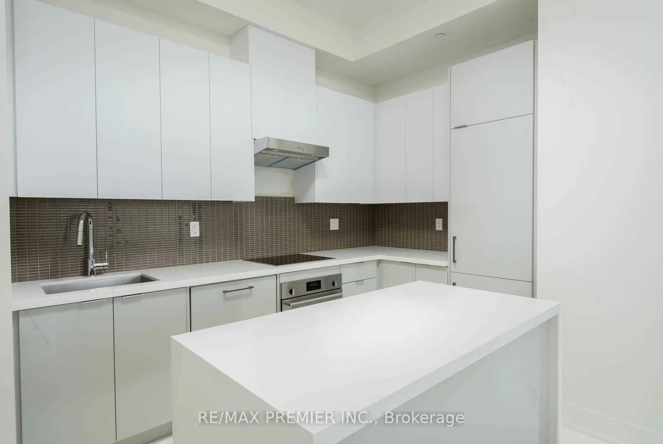 2908, Highway 7, Concord, Vaughan