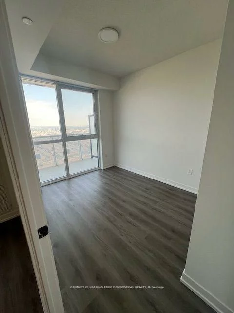 225, Commerce, Vaughan Corporate Centre, Vaughan
