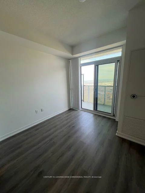 225, Commerce, Vaughan Corporate Centre, Vaughan