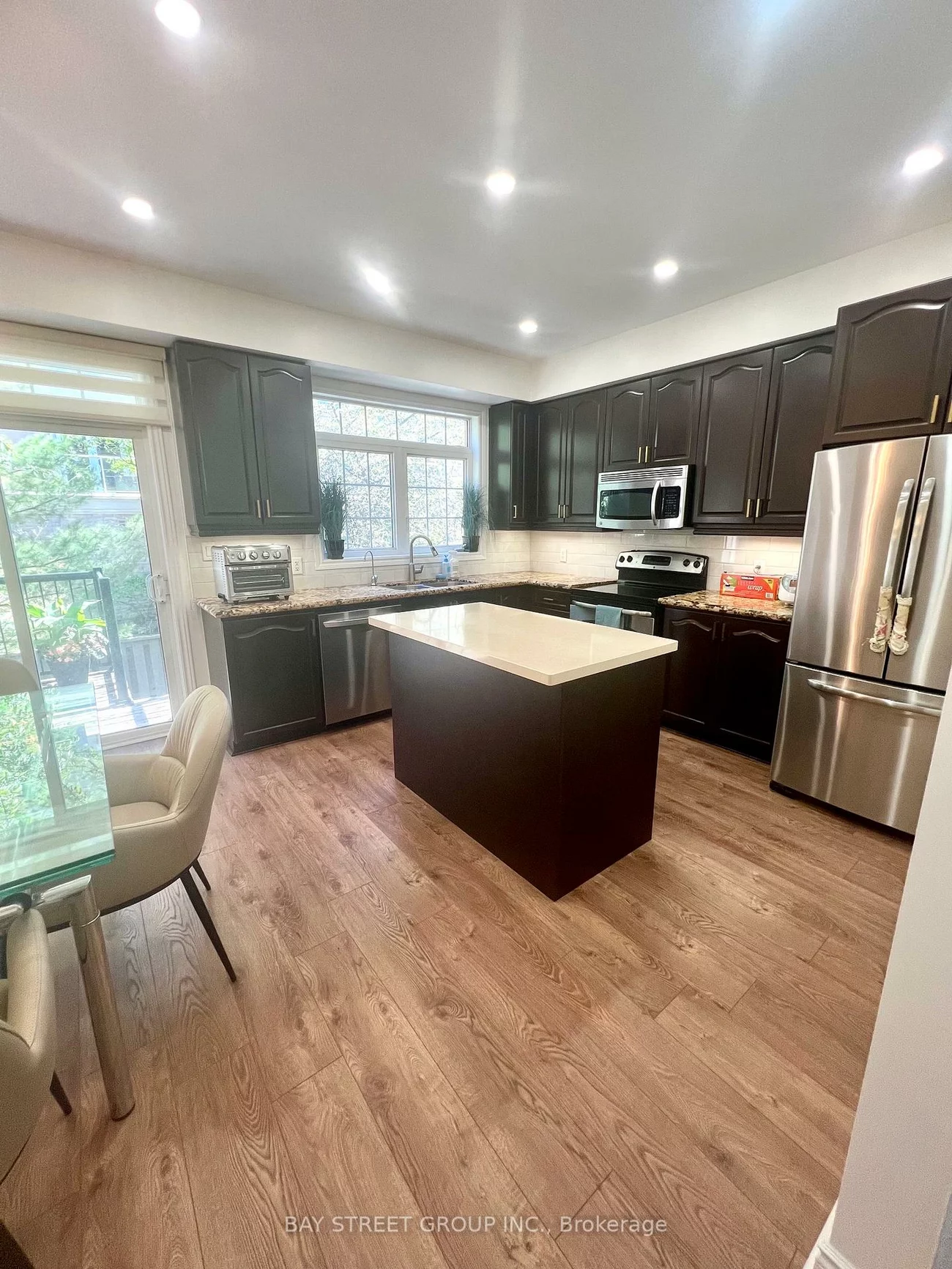 8, Brighton, Crestwood-Springfarm-Yorkhill, Vaughan
