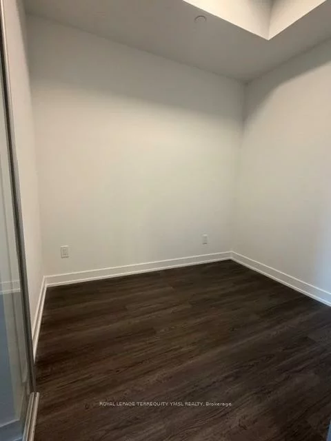 8188, Yonge, Uplands, Vaughan