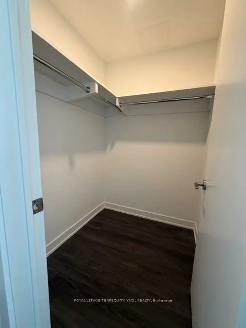 8188, Yonge, Uplands, Vaughan