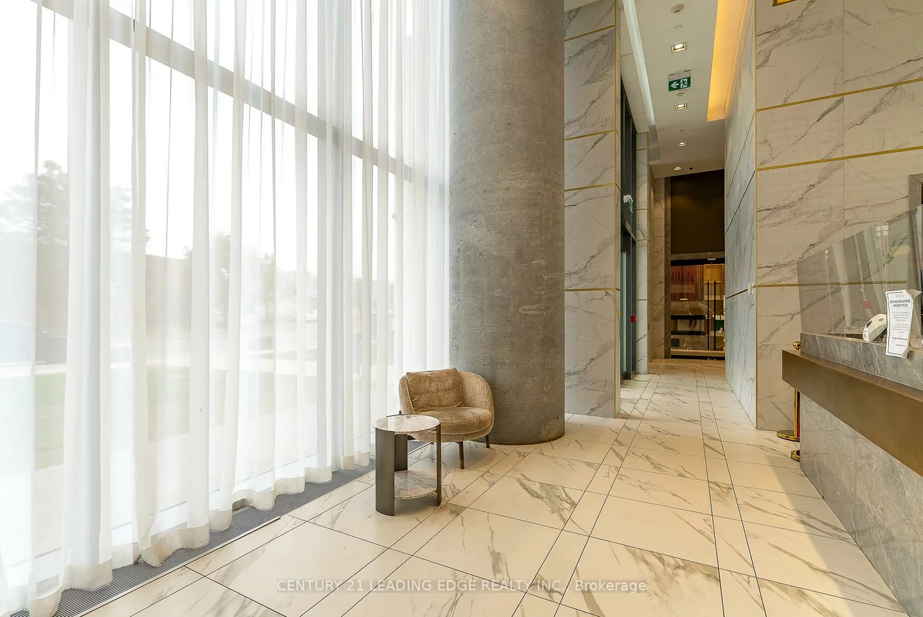 898, Portage, Vaughan Corporate Centre, Vaughan