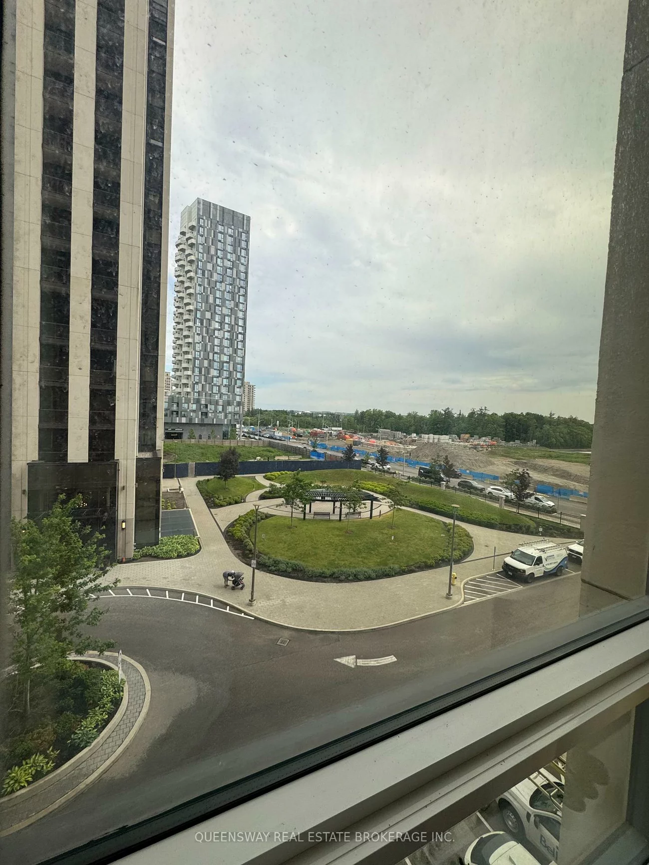 9075, Jane, Concord, Vaughan