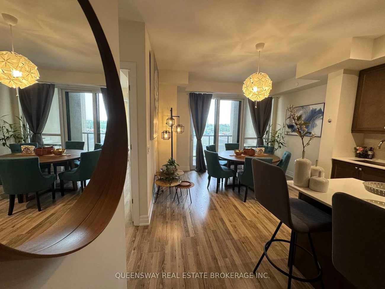9075, Jane, Concord, Vaughan