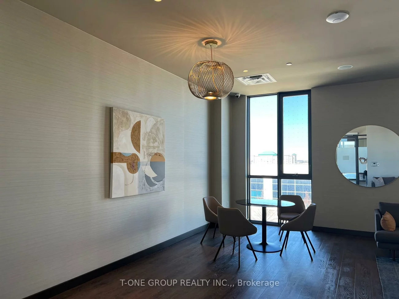 38, Honeycrisp, Vaughan Corporate Centre, Vaughan