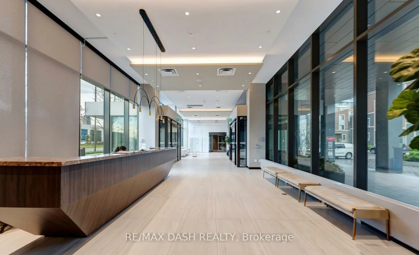 10, Honeycrisp, Vaughan Corporate Centre, Vaughan