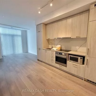 10, Honeycrisp, Vaughan Corporate Centre, Vaughan