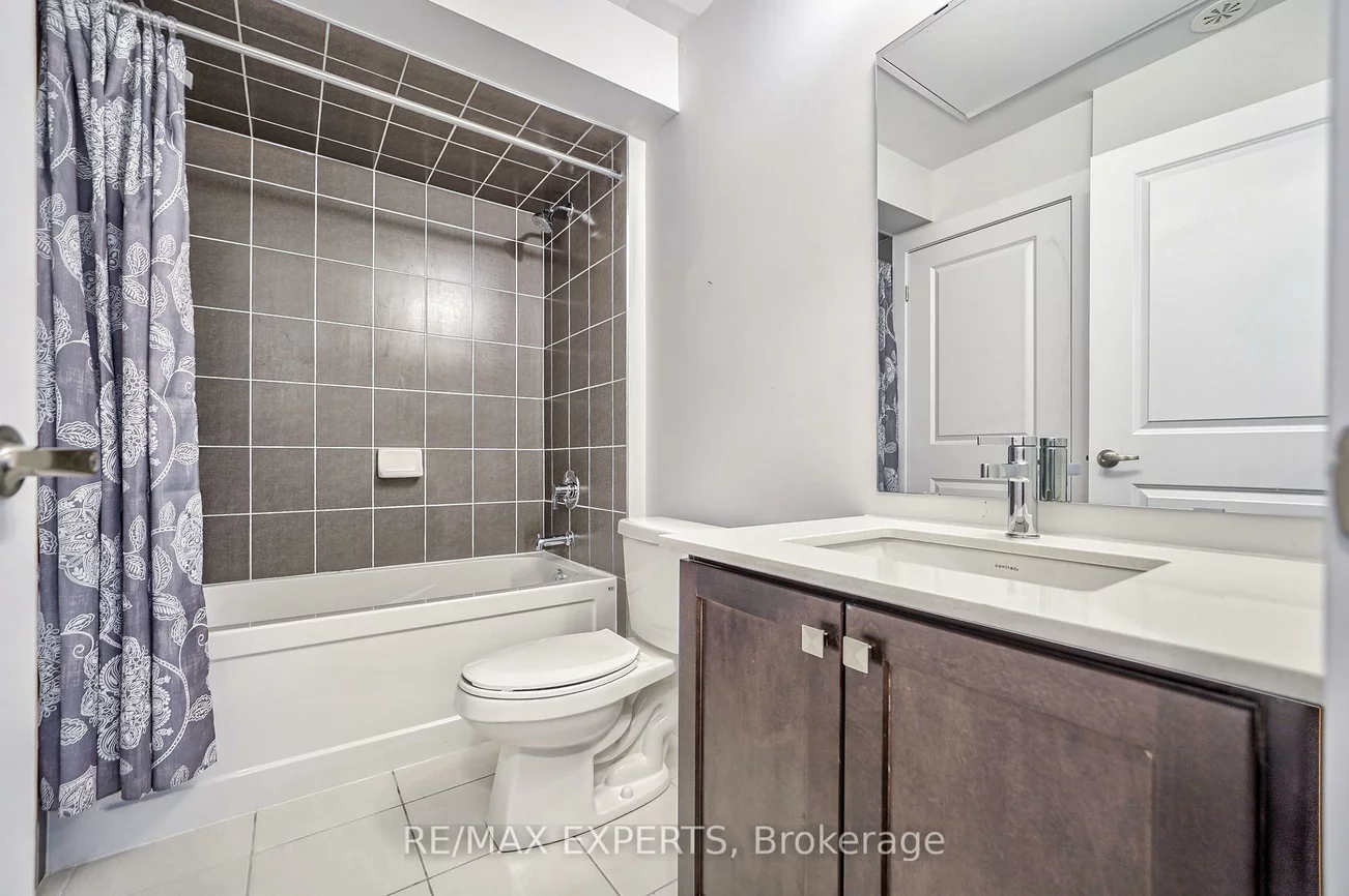 9560, Islington, Sonoma Heights, Vaughan