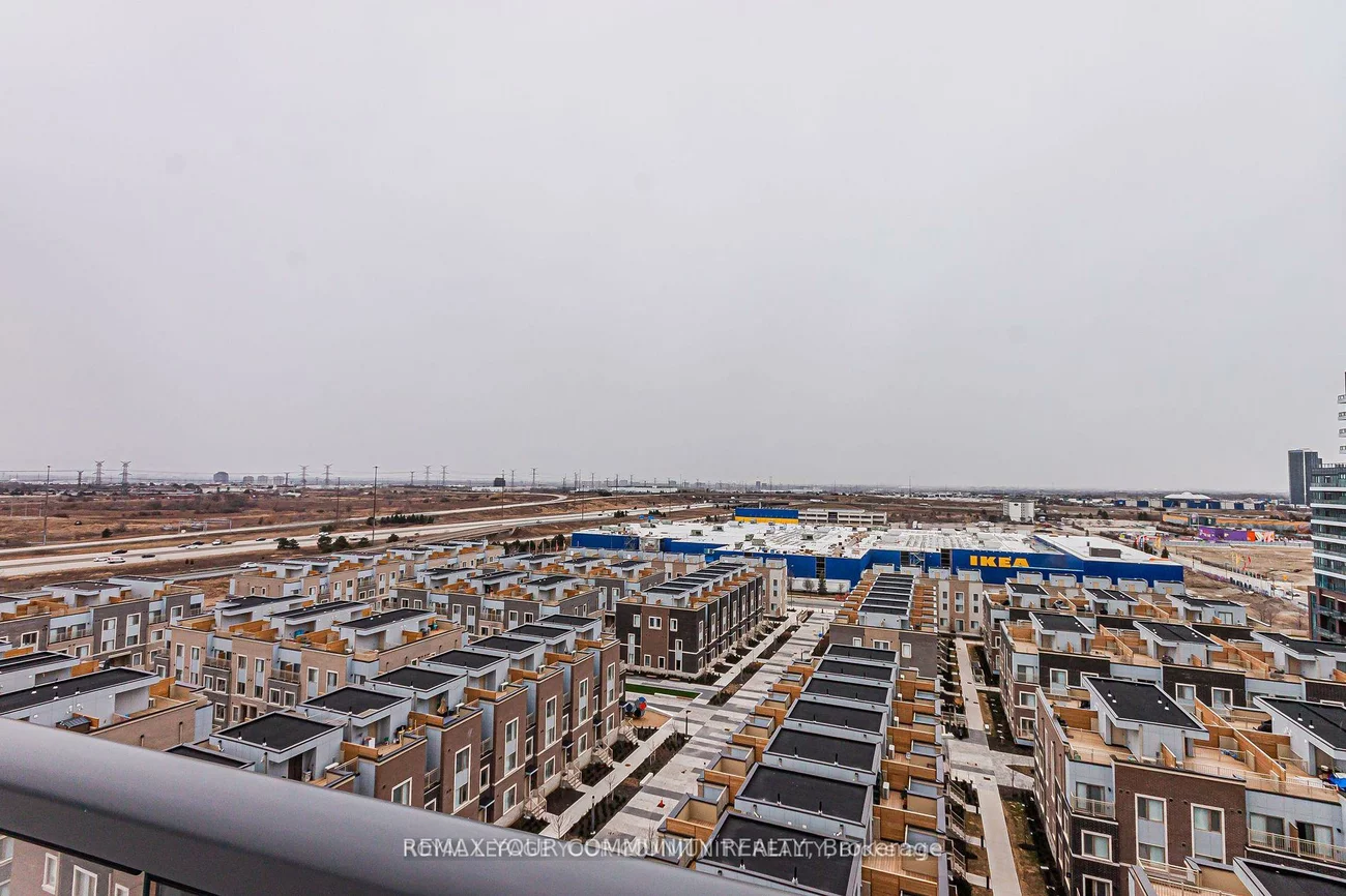 60, HONEYCRISP, Vaughan Corporate Centre, Vaughan