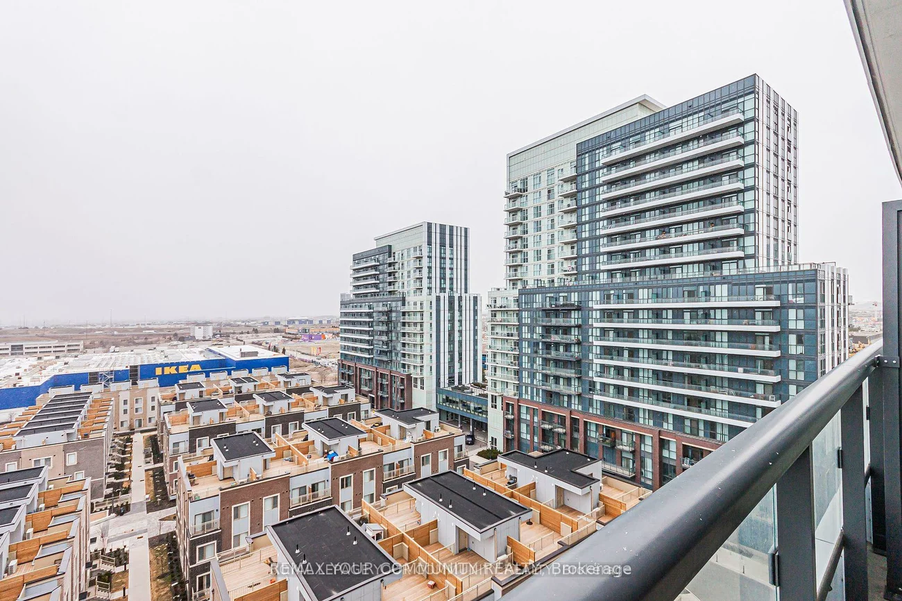 60, HONEYCRISP, Vaughan Corporate Centre, Vaughan
