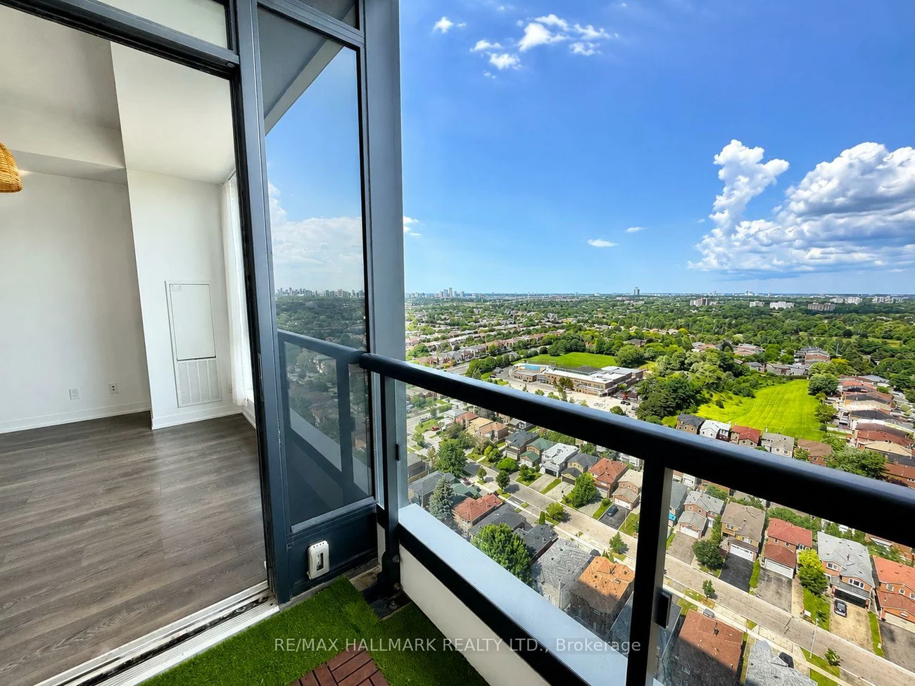 7950, Bathurst, Beverley Glen, Vaughan