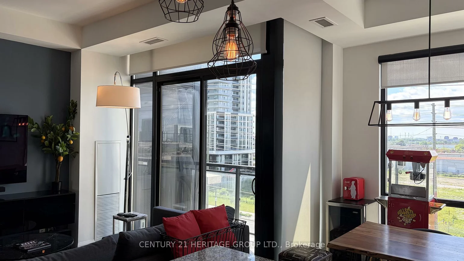 2910, Highway 7, Concord, Vaughan