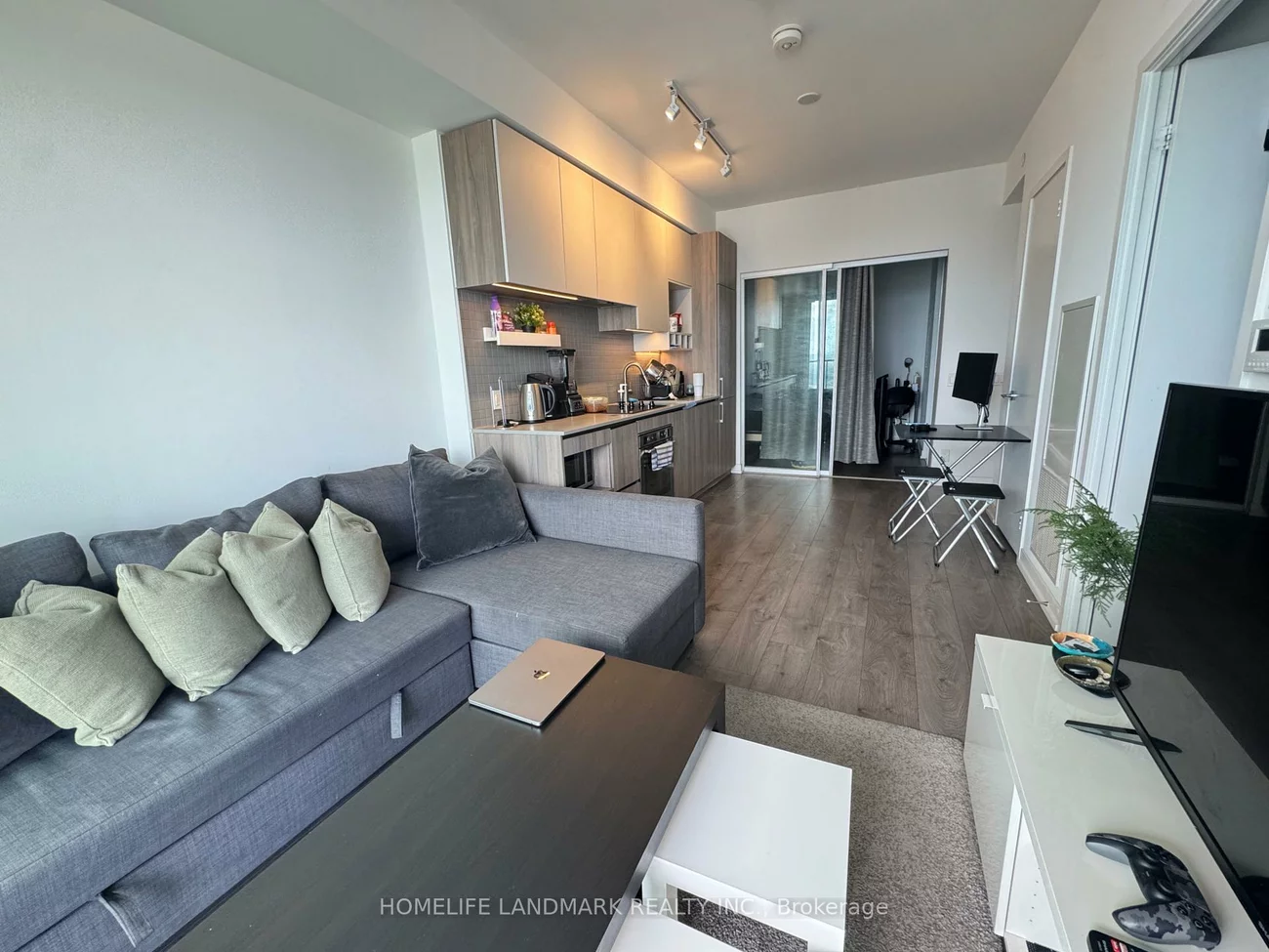 950, Portage, Vaughan Corporate Centre, Vaughan