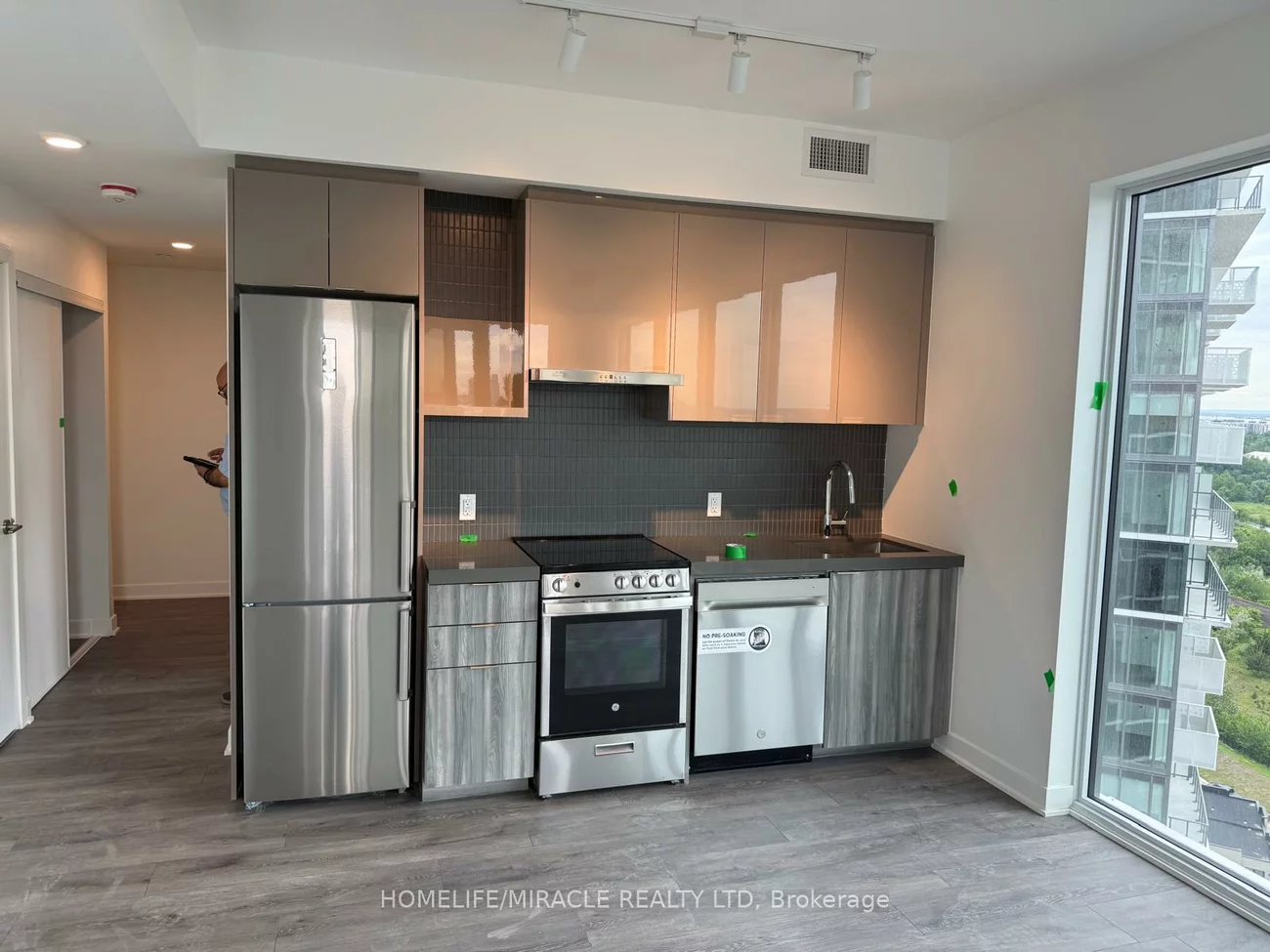 6, Flavelle, Steeles West Industrial, Vaughan