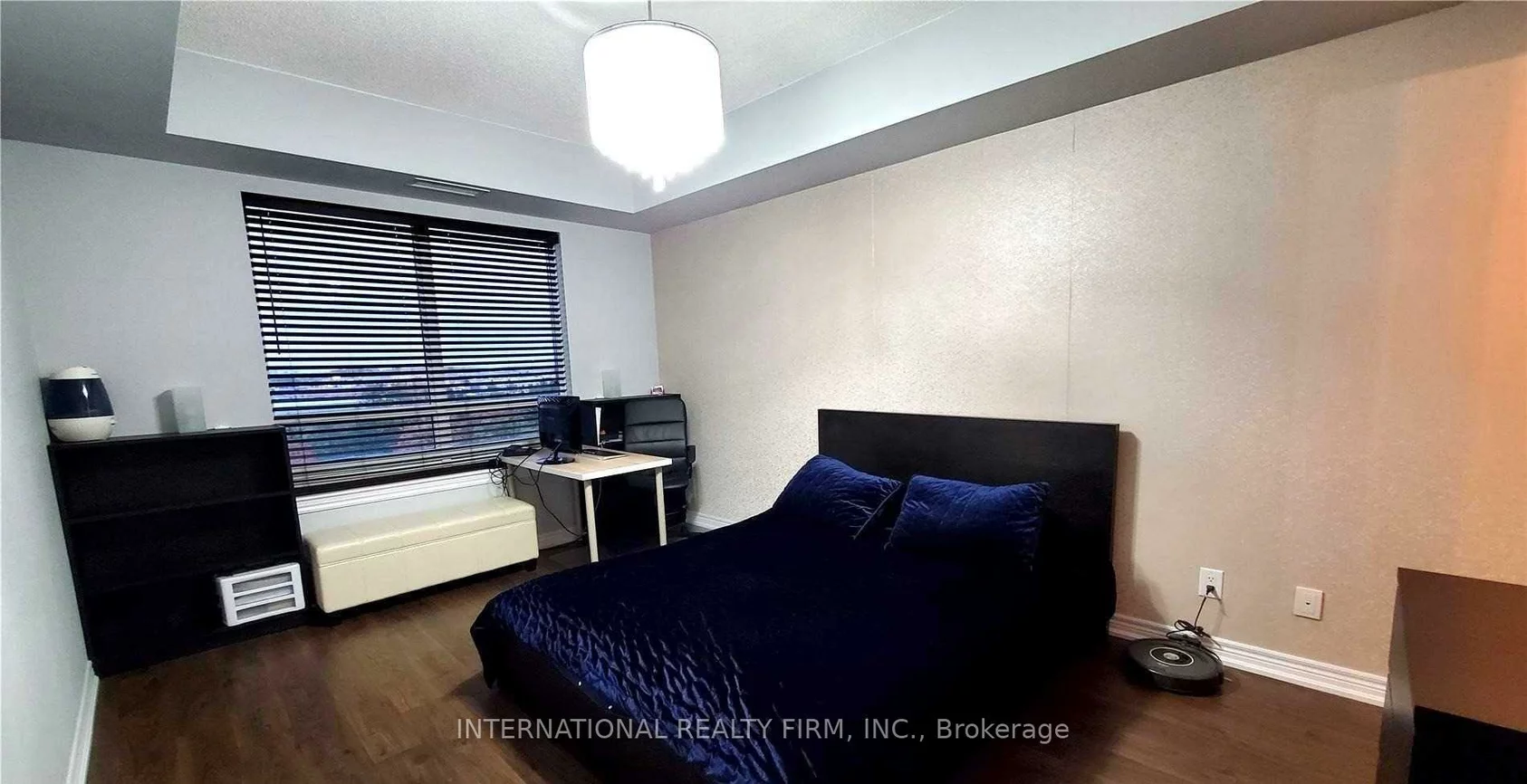 9255, Jane, Maple, Vaughan