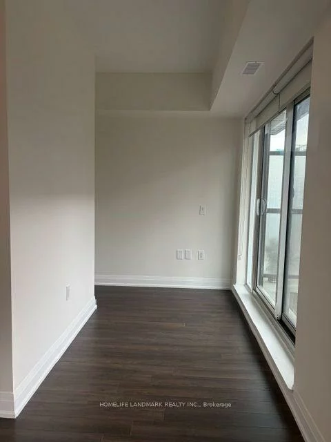 26, Coles, Vaughan Grove, Vaughan