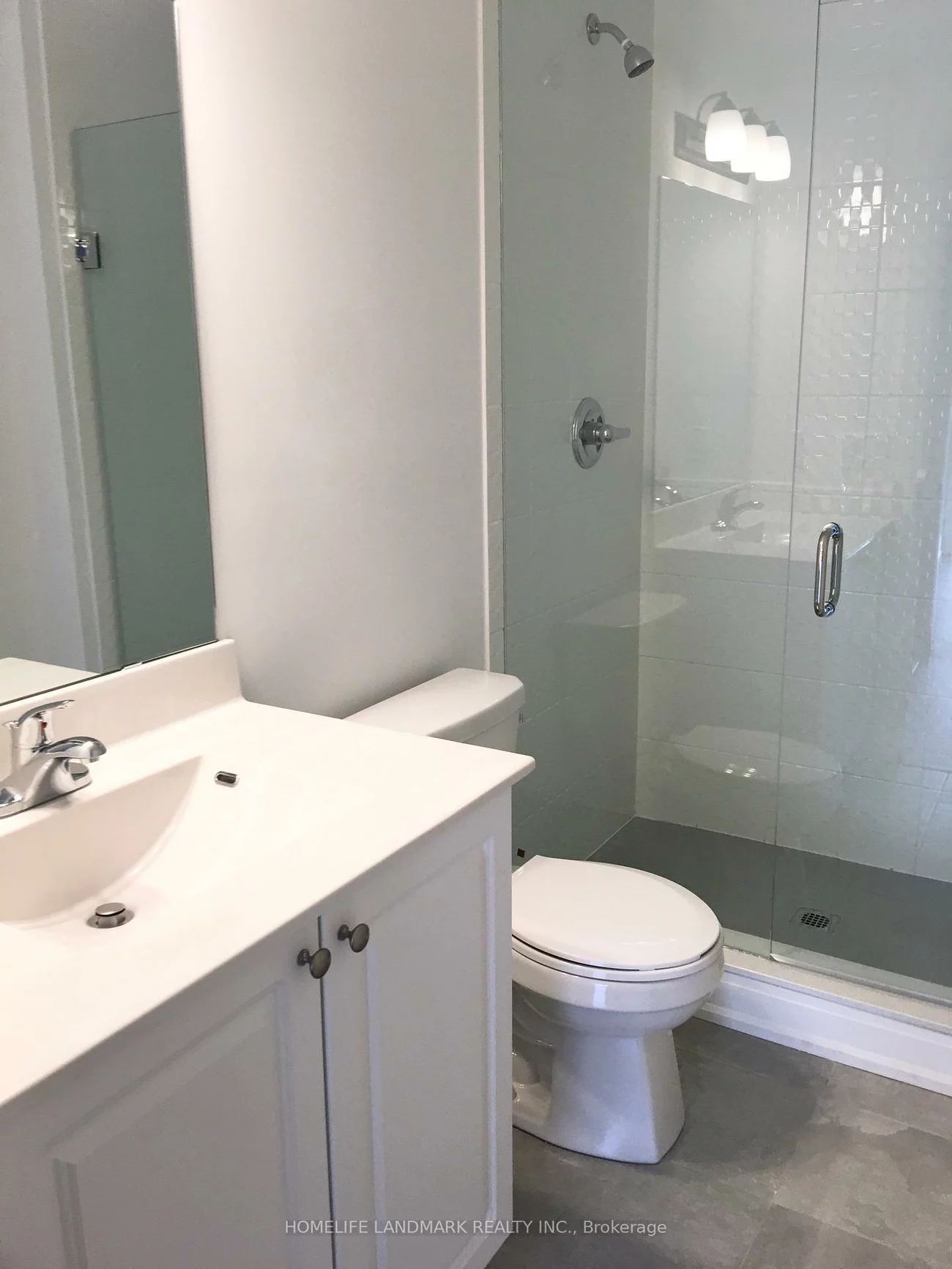 26, Coles, Vaughan Grove, Vaughan